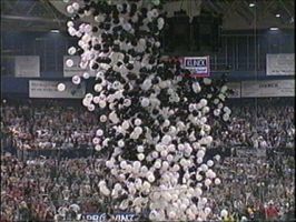 Schwarz-Wei�er Ballon-Regen