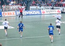 Im zweiten Durchgang kam der THW zu diversen Gegensto�-Toren.