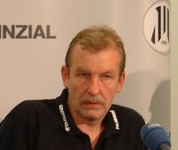 Mit der ersten Halbzeit zufrieden: Rainer Niemeyer.