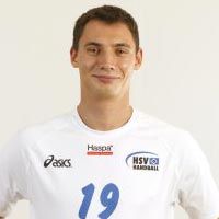 Krzystof Lijewski soll im rechten Rückraum Jon Belaustegui ersetzen. Krzystof Lijewski soll im rechten Rückraum Jon Belaustegui ersetzen.