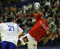 Julio Fis erzielte gegen die Slowakei 3 Treffer. Julio Fis erzielte gegen die Slowakei 3 Treffer.