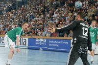 Snorri Gudjonsson �berwindet Henning Fritz