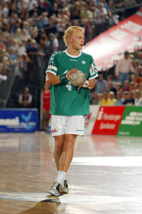 Torgarant im Rückraum: Arne Niemeyer. Torgarant im Rückraum: Arne Niemeyer.