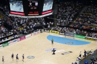 Die Colorlinearena war an beiden Tagen komplett ausverkauft. Die Colorlinearena war an beiden Tagen komplett ausverkauft.