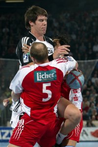 MT-Hauttorschütze Andrej Kurtschew will auch am Mittwoch die Zebras stoppen MT-Hauttorschütze Andrej Kurtschew will auch am Mittwoch die Zebras stoppen