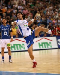 Verlässt den HSV am Saisonende: Kyung-Shin Yoon. Verlässt den HSV am Saisonende: Kyung-Shin Yoon.