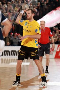 Neuer Mittelmann für Oleg Velyky: Gregorz Tkaczyk wechselte vom SCM zu den Löwen. Neuer Mittelmann für Oleg Velyky: Gregorz Tkaczyk wechselte vom SCM zu den Löwen.