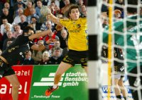 Wechselte die Trikotfarben: Michael Haaß, hier noch im Gelb der Rhein-Neckar Löwen, spielt nun bie den Grün-Weißen. Wechselte die Trikotfarben: Michael Haaß, hier noch im Gelb der Rhein-Neckar Löwen, spielt nun bie den Grün-Weißen.