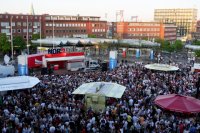 Die Fans feierten dennoch die gro�e Leistung ihres THW.