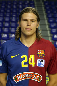 Neuzugang Mikkel Hansen hat mit seinem ehemaligen Club Gudme/Svendborg bereits Niederlagen gegen den THW kassiert. Neuzugang Mikkel Hansen hat mit seinem ehemaligen Club Gudme/Svendborg bereits Niederlagen gegen den THW kassiert.