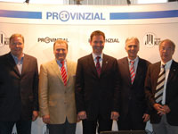 Der neue Aufsichtsrat: Klaus Elwardt, Götz Bormann, Klaus-Hinrich Vater, Reinhard Ziegenbein, Dieter Hein (v.l.). Der neue Aufsichtsrat: Klaus Elwardt, Götz Bormann, Klaus-Hinrich Vater, Reinhard Ziegenbein, Dieter Hein (v.l.).