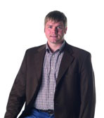 Unter dem neuen Geschäftsführer Axel Geerken soll die Sanierung des VfL Gummersbach fortgeführt werden. Unter dem neuen Geschäftsführer Axel Geerken soll die Sanierung des VfL Gummersbach fortgeführt werden.