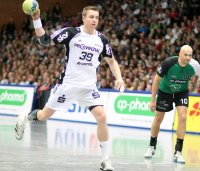 Half seiner Mannschaft bei den Siebenmetern: Filip Jicha.