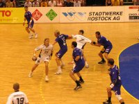 Klarer Sieg im ersten, temporeichen Testspiel. Klarer Sieg im ersten, temporeichen Testspiel.