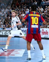 Aron Palmarsson wurde von der katalanischen Abwehr wenig Platz zum Entfalten eingeräumt. Aron Palmarsson wurde von der katalanischen Abwehr wenig Platz zum Entfalten eingeräumt.