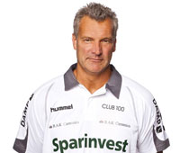 Schließt sich Per Carlen dem HSV Hamburg an? Die Gerüchteküche brodelt. Schließt sich Per Carlen dem HSV Hamburg an? Die Gerüchteküche brodelt.