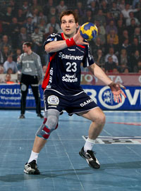 Viktor Szilagyis Treffer wurden von den Kieler Fans bejubelt.