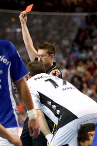 In der Schlussphase musste der THW auf Daniel Kubes verzichten. Der Tscheche sah in der 50. Spielminute "glatt rot".