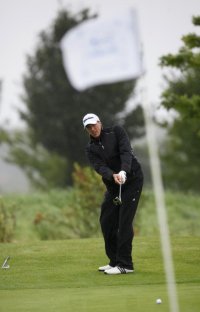 Dominik Klein beim Putten.