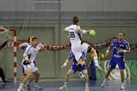 Nach anfänglichen Schweierigkeiten drehte Filip Jicha nach dem Seitenwechsel auf. Nach anfänglichen Schweierigkeiten drehte Filip Jicha nach dem Seitenwechsel auf.