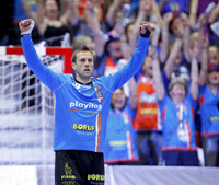 Ex-"Zebra" Steinar Ege zeigte mehrere gro�artige Paraden.