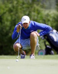 Konzentriert: Filip Jicha sucht vor dem Put nach der besten Lösung. Konzentriert: Filip Jicha sucht vor dem Put nach der besten Lösung.