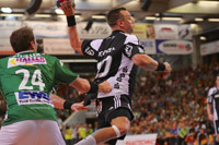 Christian Zeitz überzeugte auf der Rückraummitte, kassierte aber in der 51. Minute seine dritte Zeitstrafe. Christian Zeitz überzeugte auf der Rückraummitte, kassierte aber in der 51. Minute seine dritte Zeitstrafe.