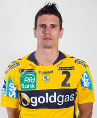 In Melsungen trumpfte Spielmacher Andy Schmid einmal mehr groß auf und erzielte dort zehn seiner bislang 48 Saisontreffer. In Melsungen trumpfte Spielmacher Andy Schmid einmal mehr groß auf und erzielte dort zehn seiner bislang 48 Saisontreffer.