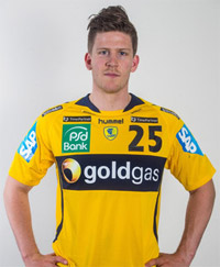 Der Isländer Runar Karason soll den verletzten Landsmann Alexander Petersson im rechten Rückraum ersetzen. Der Isländer Runar Karason soll den verletzten Landsmann Alexander Petersson im rechten Rückraum ersetzen.