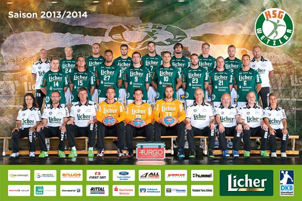 Oben von links: Athl.trainer Ribbecke, Kraft, Weber, Hahn, Rompf, Harmandic, Reichmann, Schmidt, Arzt Kettrukat; Mitte von links: Z�rb, T�nnesen, Bliznac, Valo, Krause, F�th, Laudt, Tiedtke; 