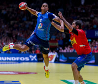 Ex-"Zebra" Daniel Narcisse erzielte fünf Treffer gegen Weltmeister Spanien. Ex-"Zebra" Daniel Narcisse erzielte fünf Treffer gegen Weltmeister Spanien.