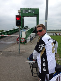 Am Freitagmittag verließ Ingo Schwarz mit der Fähre Schleswig-Holstein. Am Freitagmittag verließ Ingo Schwarz mit der Fähre Schleswig-Holstein.