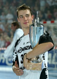 Dominik Klein. Dominik Klein.