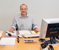 Uli Derad. Uli Derad.