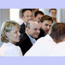 Saisoner�ffnungspressekonferenz 2009: Uli Derad. Links Sabine Holdorf-Schust, rechts Bj�rn Goos.