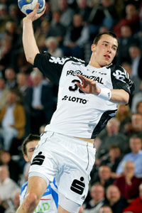 "Das Feedback ist entscheidend, wenn man mit Kindern und dann Jugendlichen arbeitet - das ist der Kick!" "Das Feedback ist entscheidend, wenn man mit Kindern und dann Jugendlichen arbeitet - das ist der Kick!"