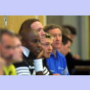 Anspannung auf der Bank.