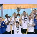 EHF-Pokal-Finale 2002, R�ckspiel: Da ist der Pott!