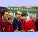 Erstmals als Chef-Trainer auf der Bank: Willst�tts Rudi Fritsch.