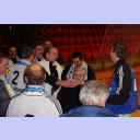 G�teborg-Tour 2003: Magnus Wislander mit dem Zebra-Besuch aus seiner zweiten Heimat.