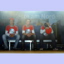 Meisterfeier auf dem Kieler Rathausplatz und m�de Helden. Von links Marcus Ahlm, Christoph Schindler und Stefan L�vgren.