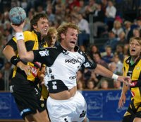 Per Thomas Linders in action. Per Thomas Linders in action.