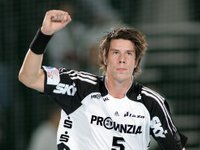 Kim Andersson in action.