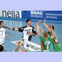 Nikola Karabatic setzt zum Sprungwurf an.