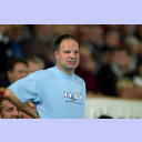 TuS-Trainer Jens Pf�nder.