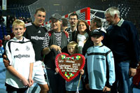 Dominik Klein unterstützt die Mukoviszidose-Stiftung als Botschafter. Dominik Klein unterstützt die Mukoviszidose-Stiftung als Botschafter.