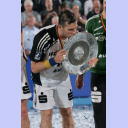 Der K�ptn und die Schale.