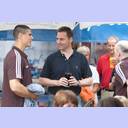 Golfen 2010: Milutin Dragicevic im Gespr�ch mit dem THW-Aufsichtsratsvorsitzenden Klaus-Hinrich Vater.