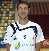 Jerome Fernanderz verst�rkt bis Saisonende die "Zebras".