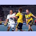 Daniel Narcisse wird attackiert.